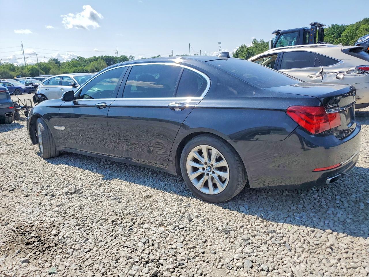 2015 BMW 740 LXI — снимка 2