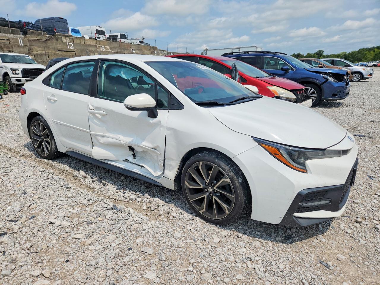 2021 TOYOTA COROLLA SE — снимка 4