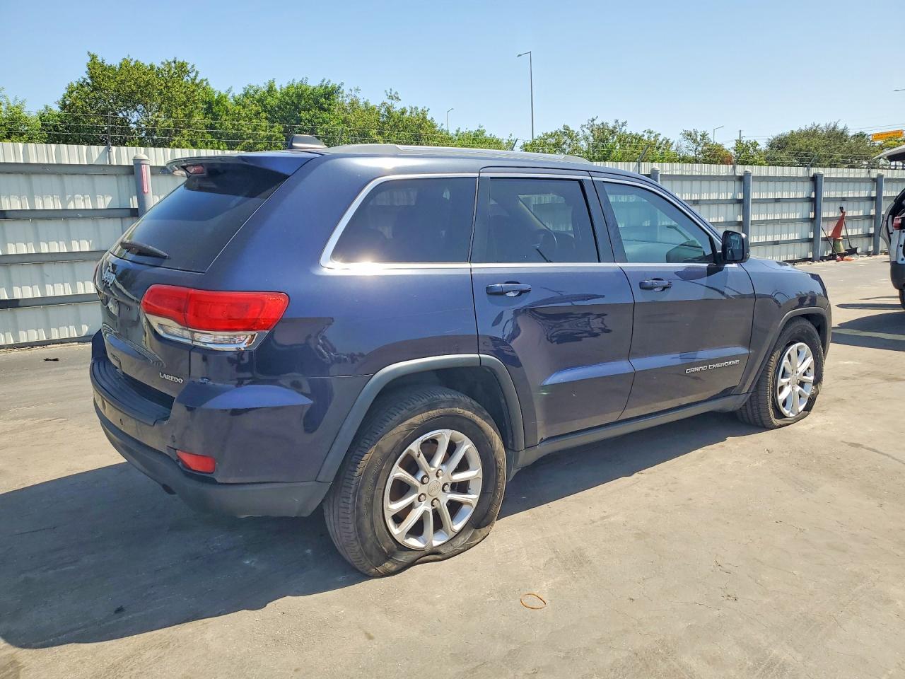 2016 JEEP GRAND CHEROKEE LAREDO — снимка 3