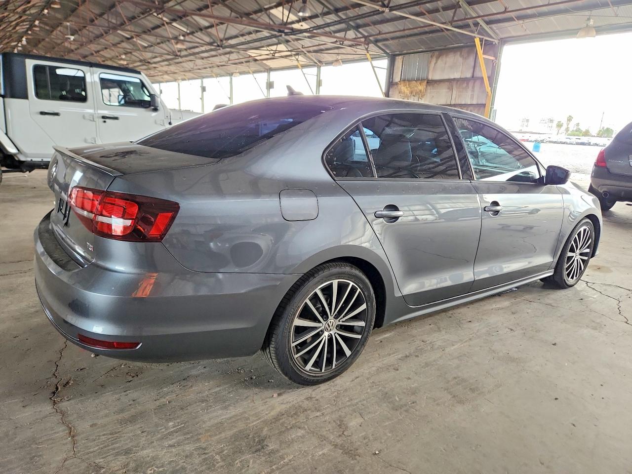 2016 VOLKSWAGEN JETTA SPORT — снимка 3