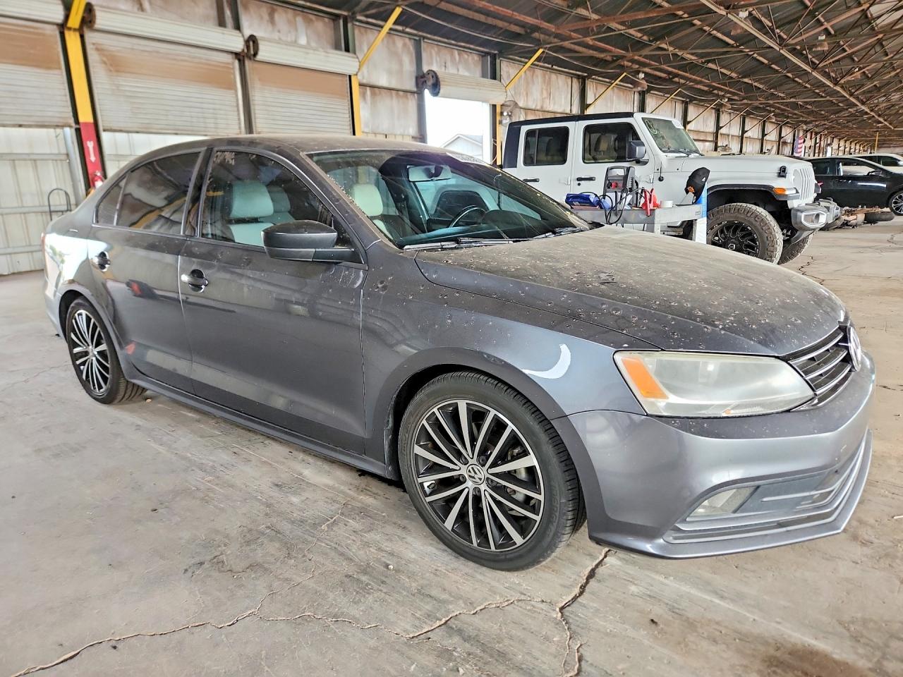 2016 VOLKSWAGEN JETTA SPORT — снимка 4