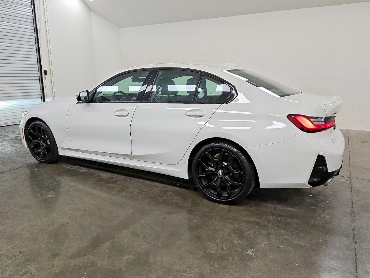 2026 BMW 330XI — снимка 2