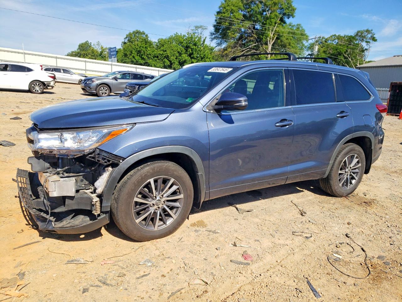 2017 TOYOTA HIGHLANDER XLE