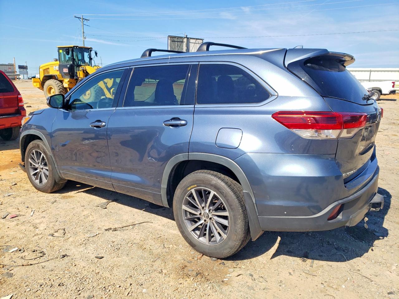 2017 TOYOTA HIGHLANDER XLE — снимка 2