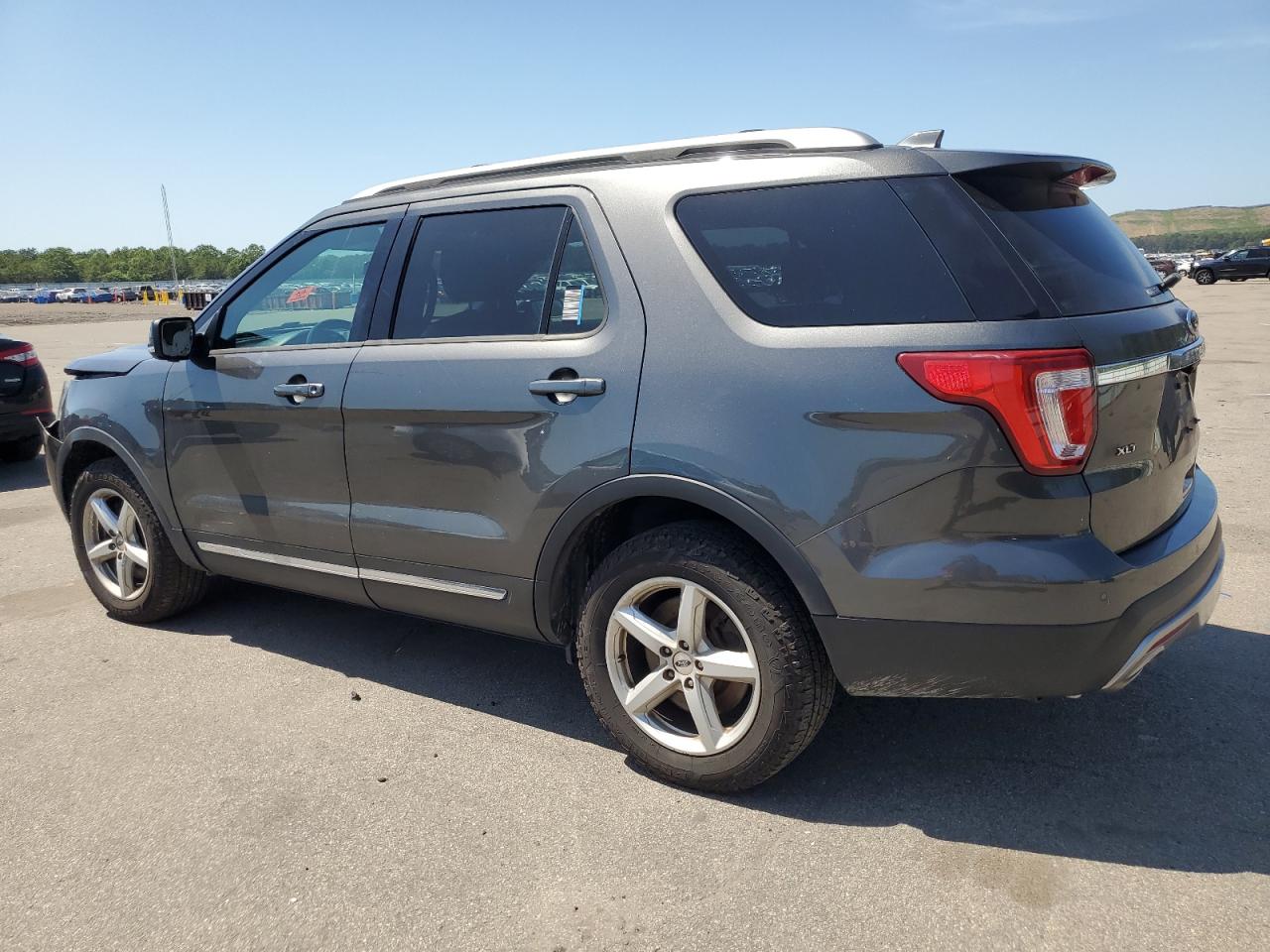 2016 FORD EXPLORER XLT — снимка 2