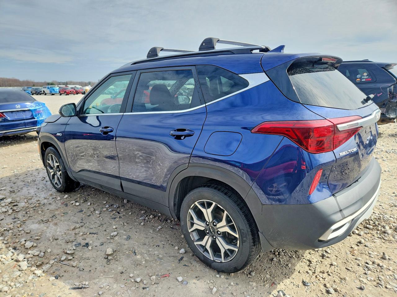 2022 KIA SELTOS EX — снимка 2