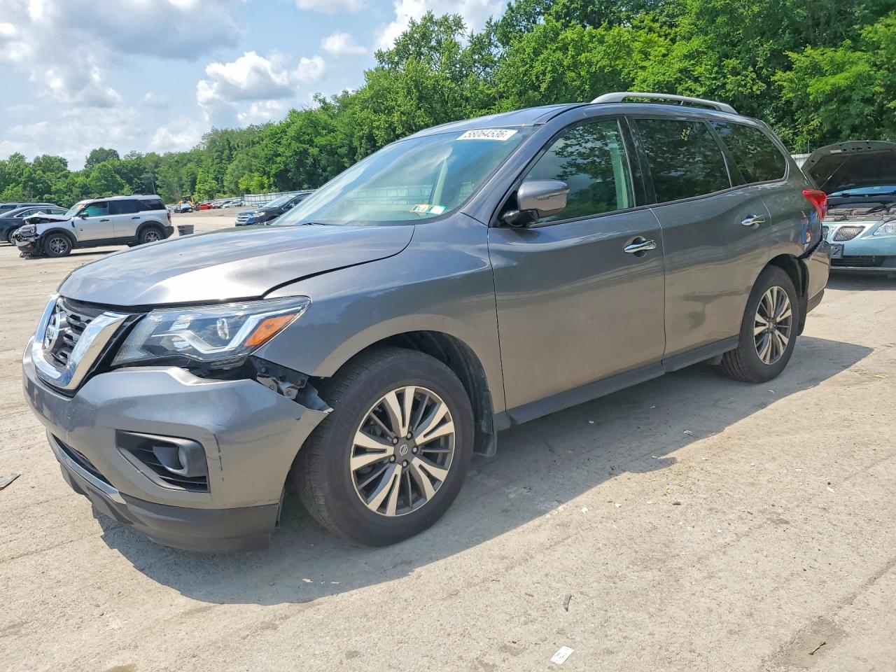 2017 NISSAN PATHFINDER