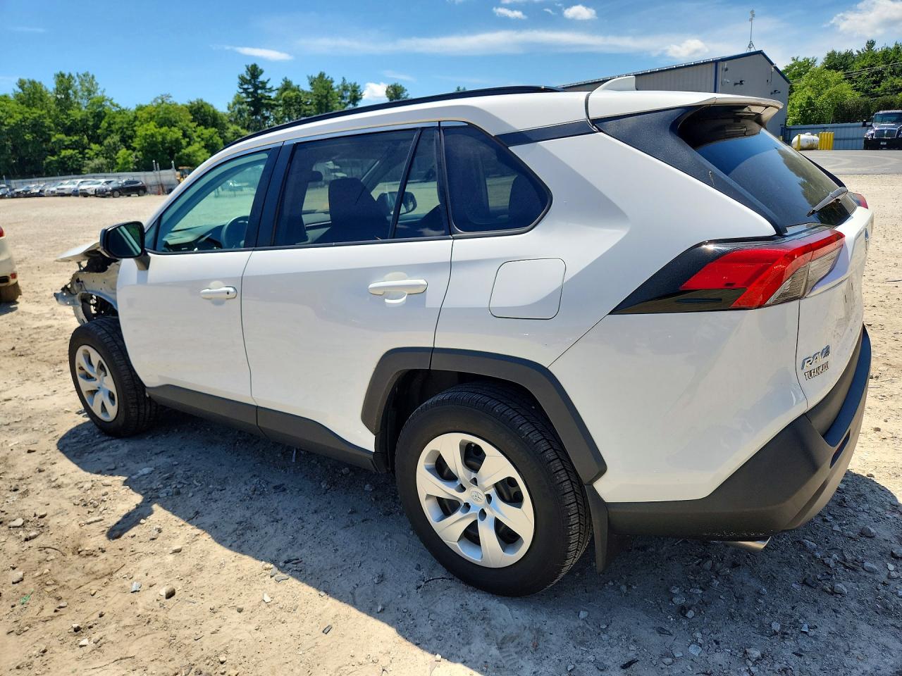 2021 TOYOTA RAV4 LE — снимка 2