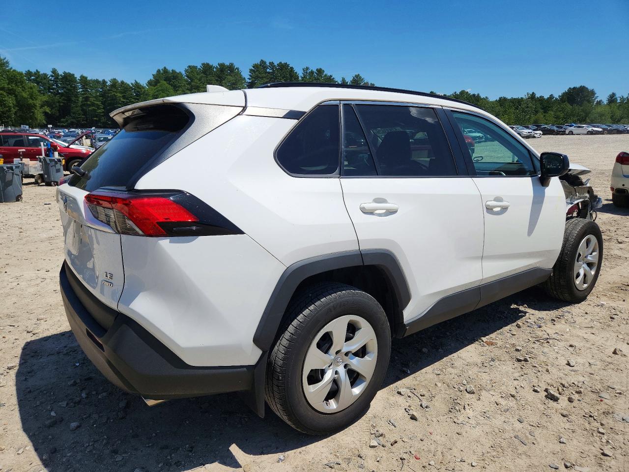 2021 TOYOTA RAV4 LE — снимка 3
