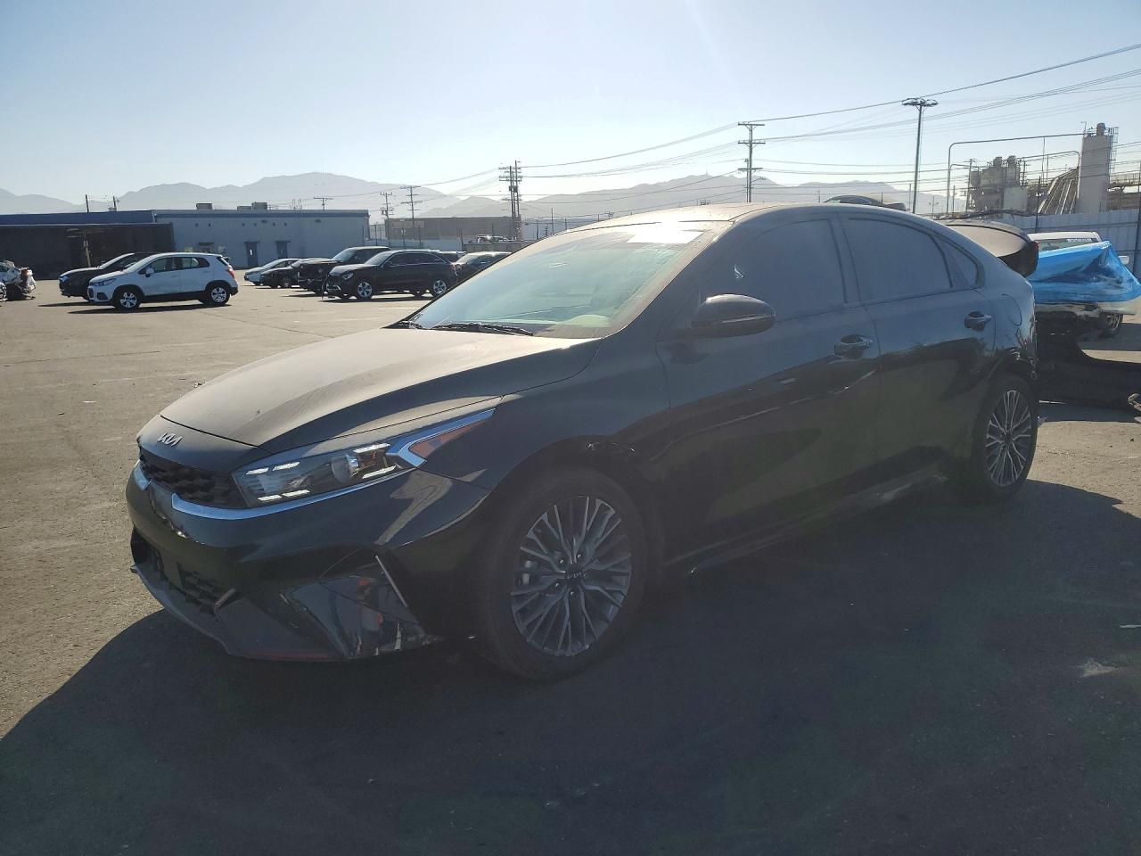 2024 KIA FORTE GT LINE