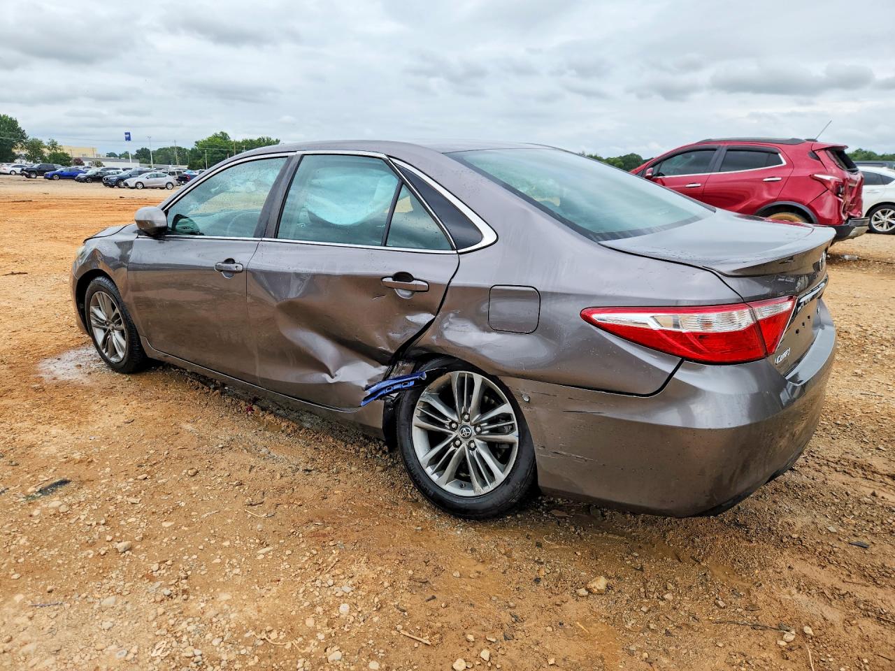 2017 TOYOTA CAMRY SE — снимка 2