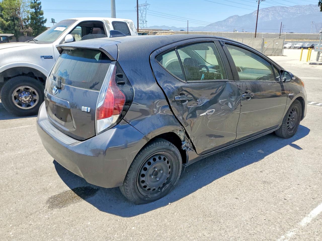 2016 TOYOTA PRIUS C ONE — снимка 3