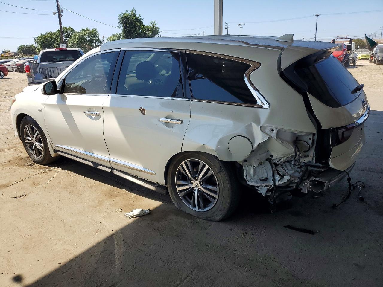 2020 INFINITI QX60 LUXE — снимка 2