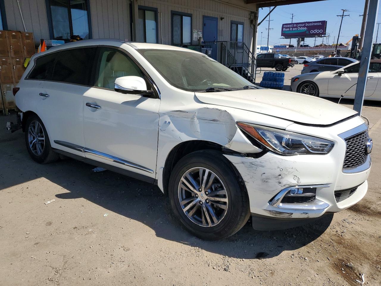 2020 INFINITI QX60 LUXE — снимка 4