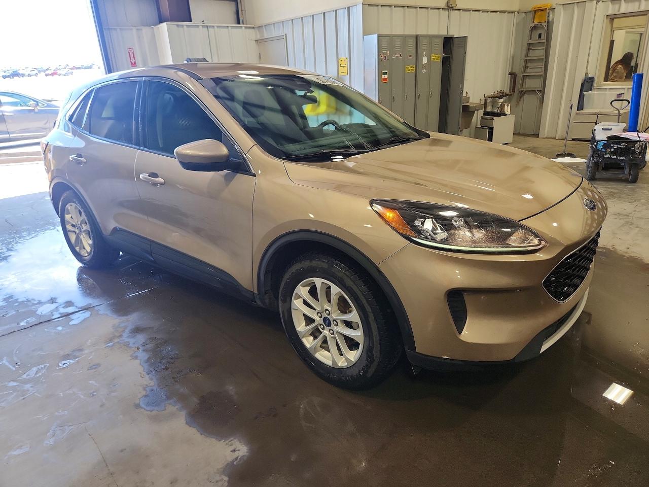 2020 FORD ESCAPE SE — снимка 4