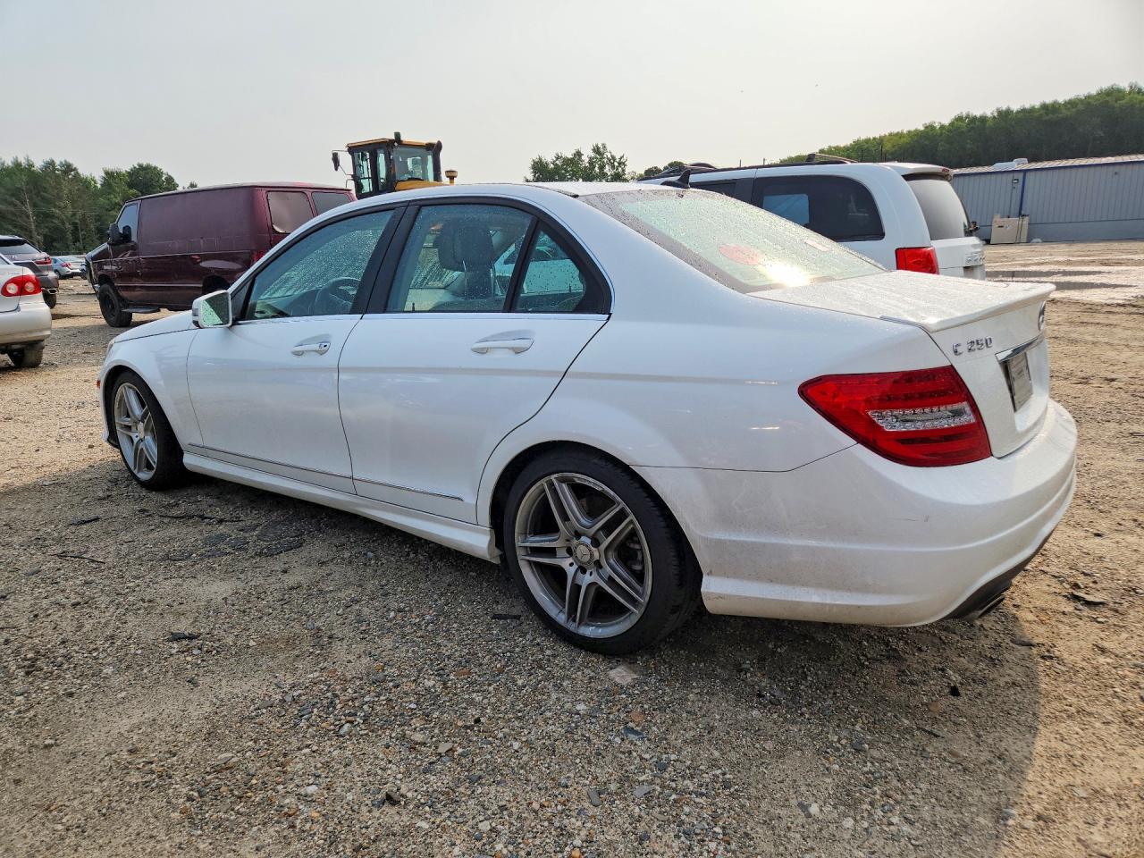 2013 MERCEDES-BENZ C 250 — снимка 2