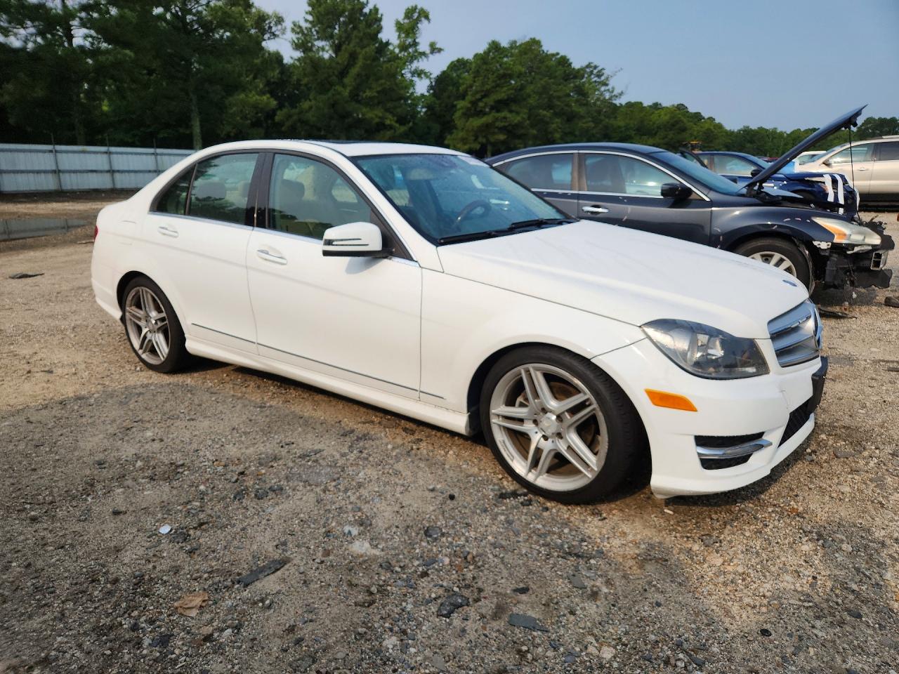 2013 MERCEDES-BENZ C 250 — снимка 4