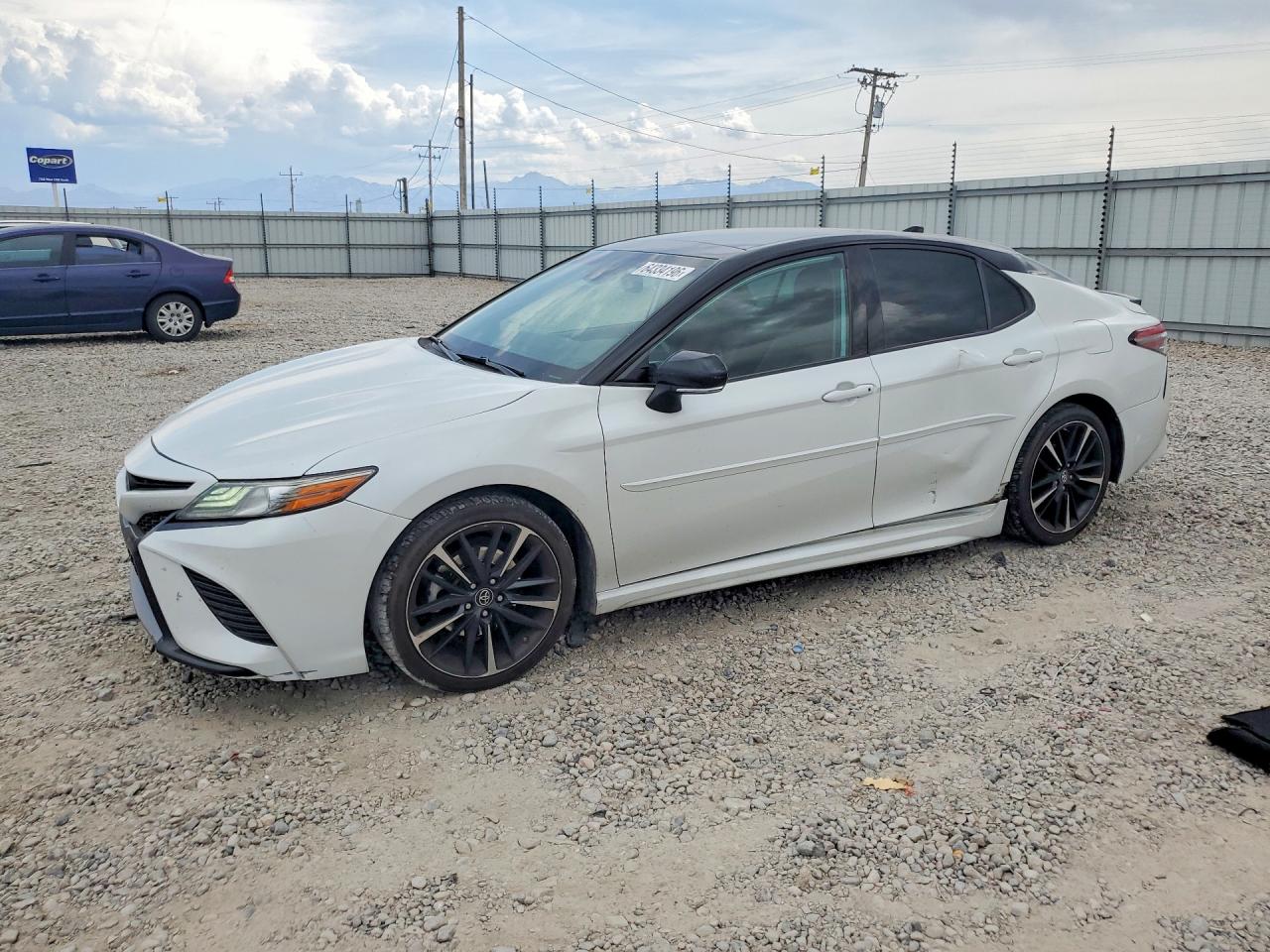 2019 TOYOTA CAMRY XSE