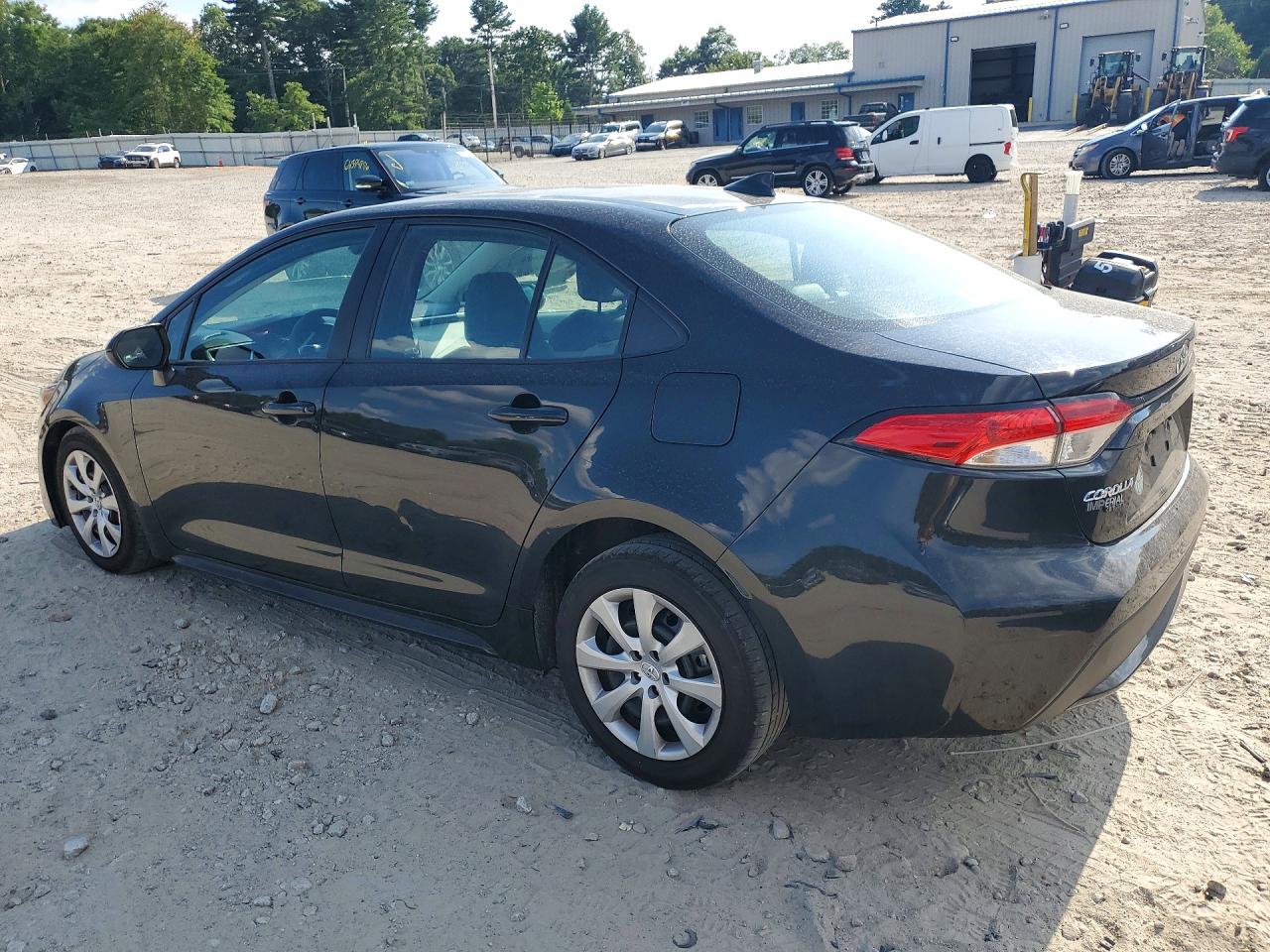 2021 TOYOTA COROLLA LE — снимка 2