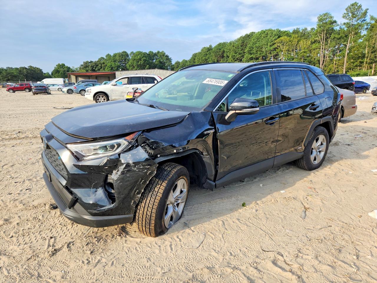 2020 TOYOTA RAV4 HYBRID XLE