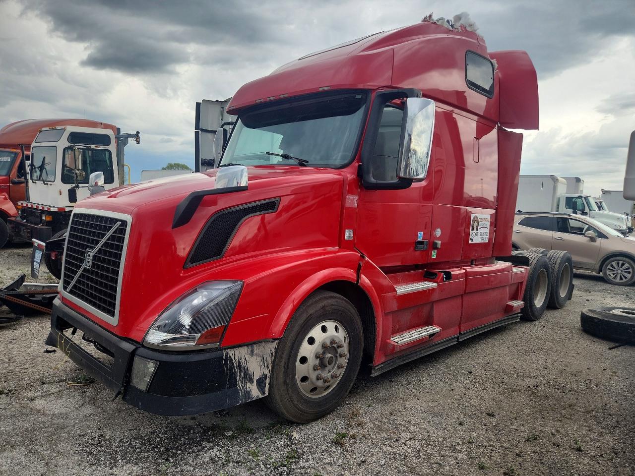 2016 VOLVO VN — снимка 2