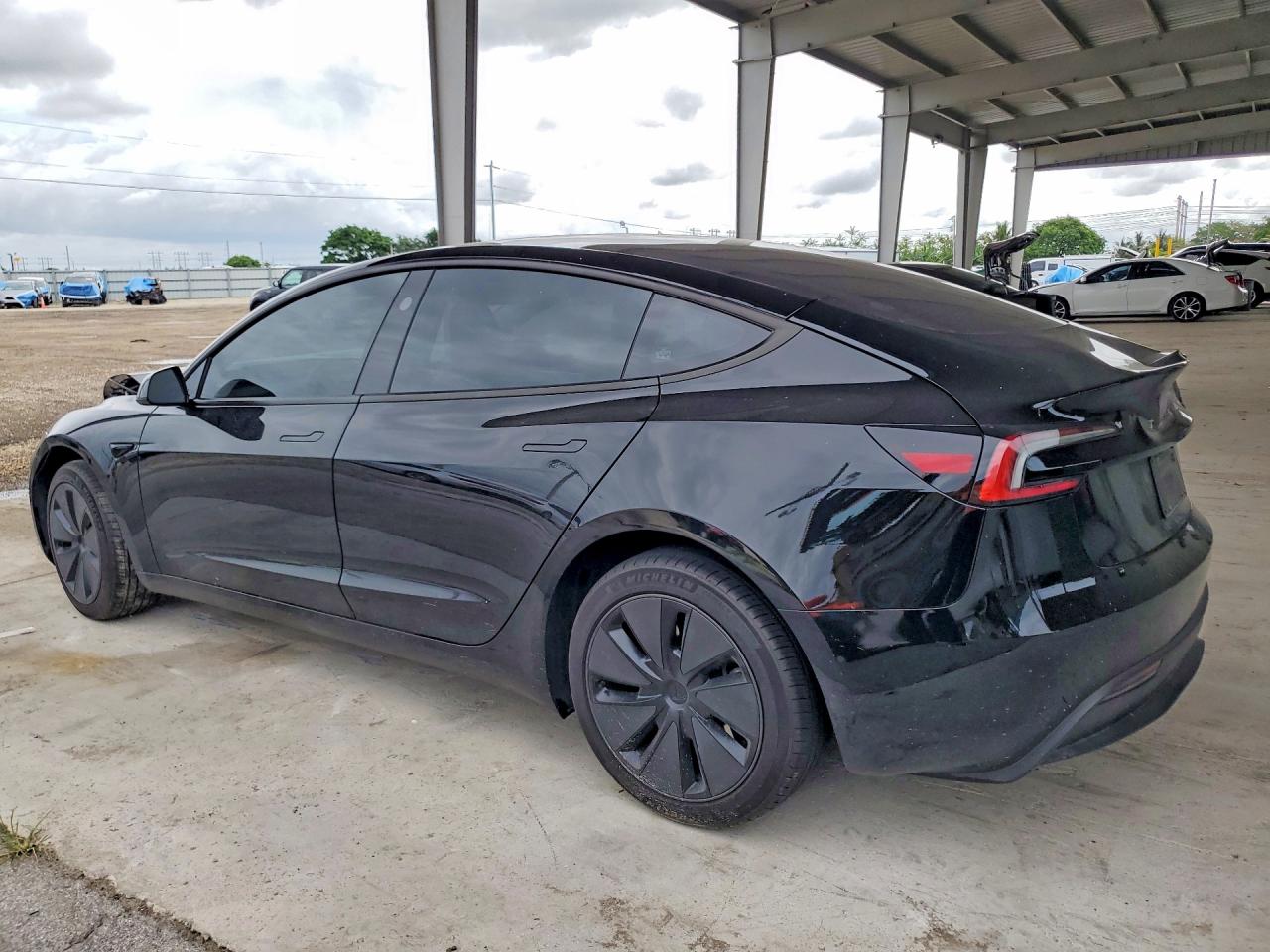 2025 TESLA MODEL 3 — снимка 2