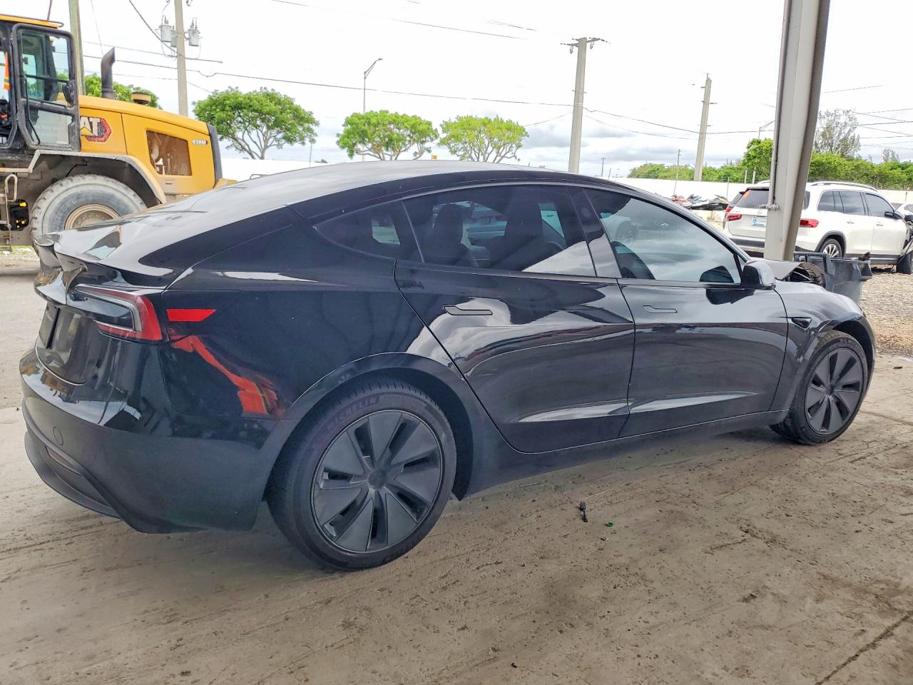 2025 TESLA MODEL 3 — снимка 3