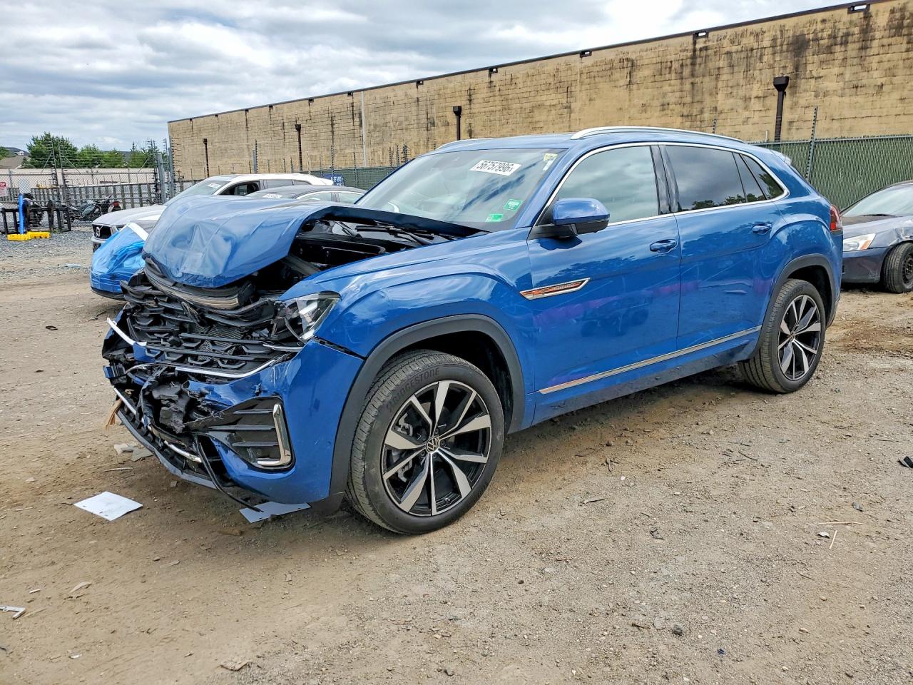 2025 VOLKSWAGEN ATLAS CROSS SPORT SEL PREMIUM R-LINE
