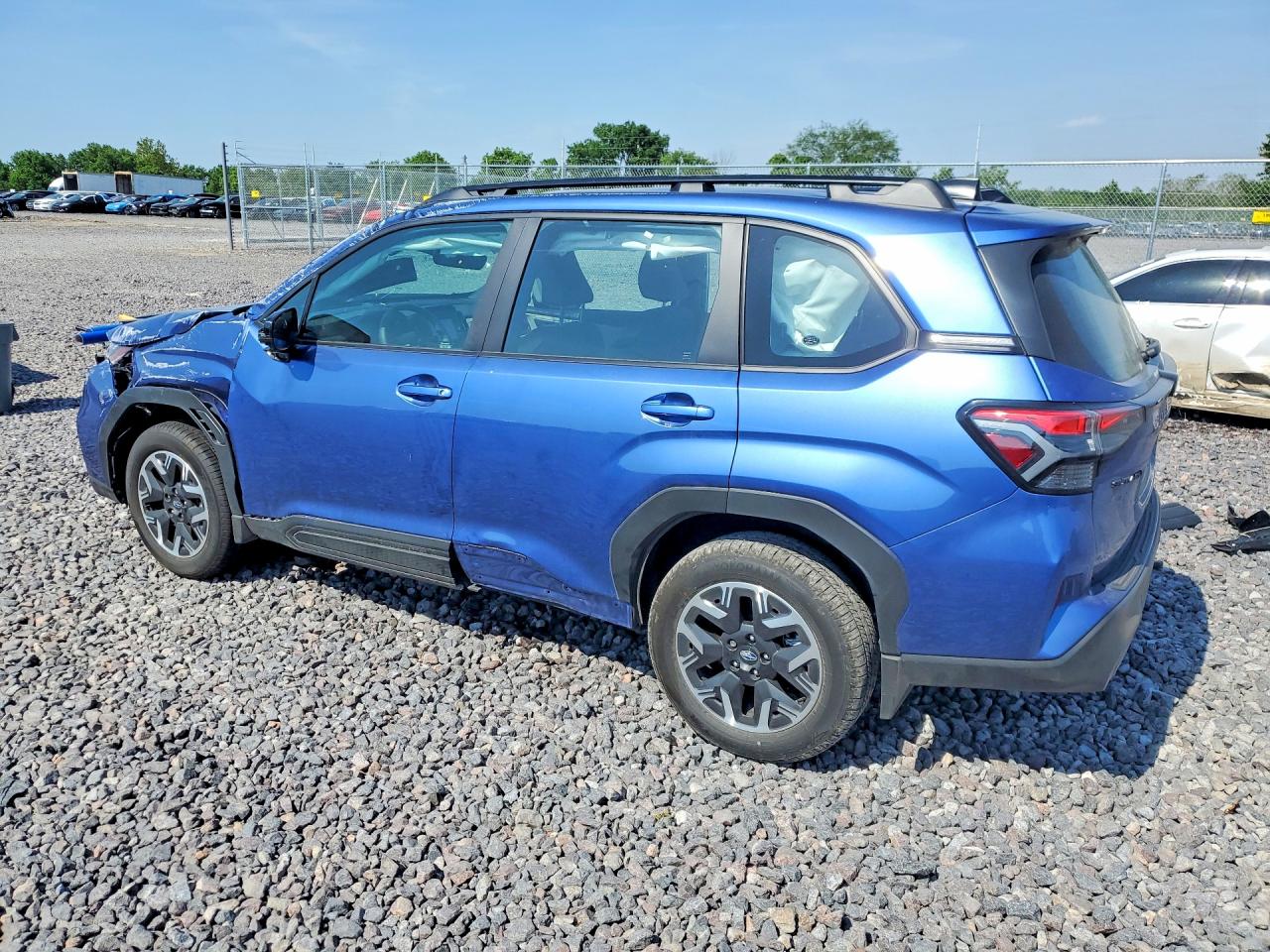 2026 SUBARU FORESTER — снимка 2