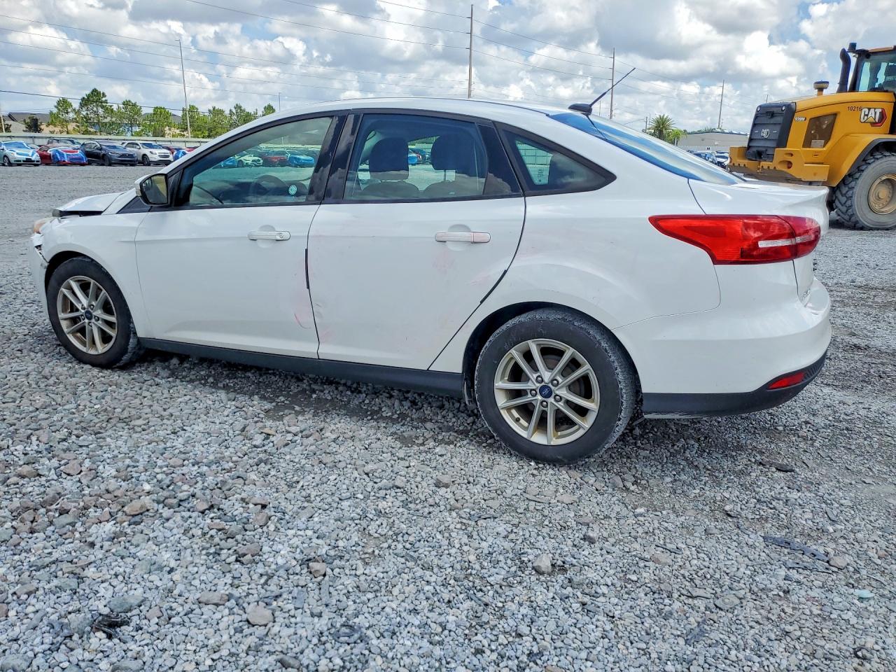 2017 FORD FOCUS SE — снимка 2