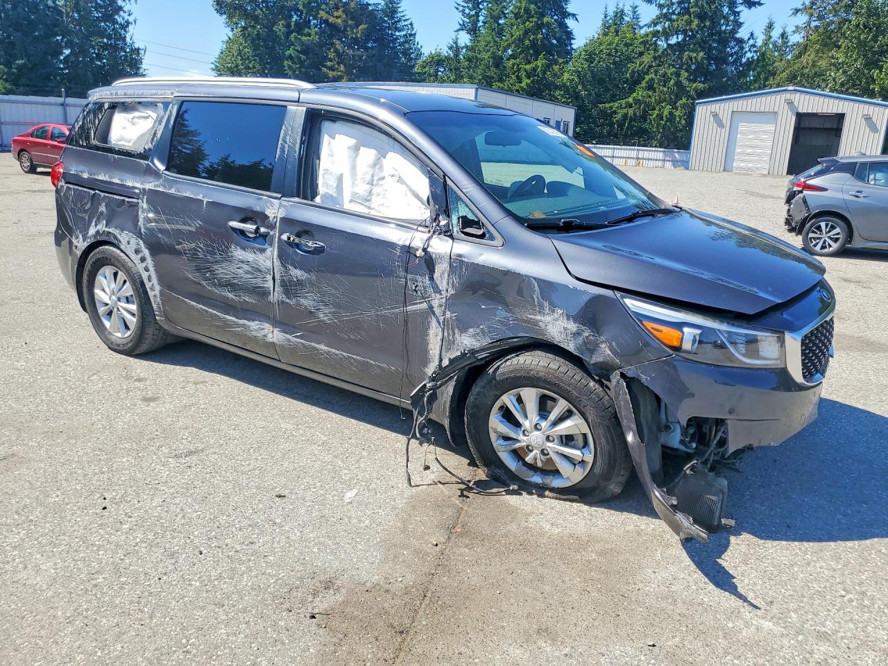 2017 KIA SEDONA LX — снимка 4