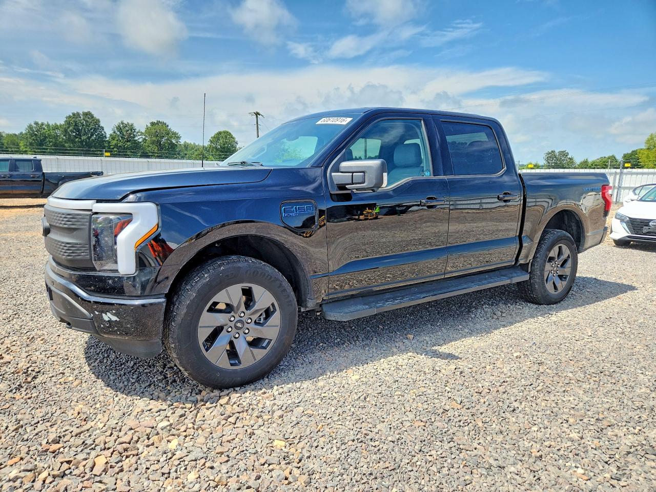 2025 FORD F150 LIGHTNING XLT