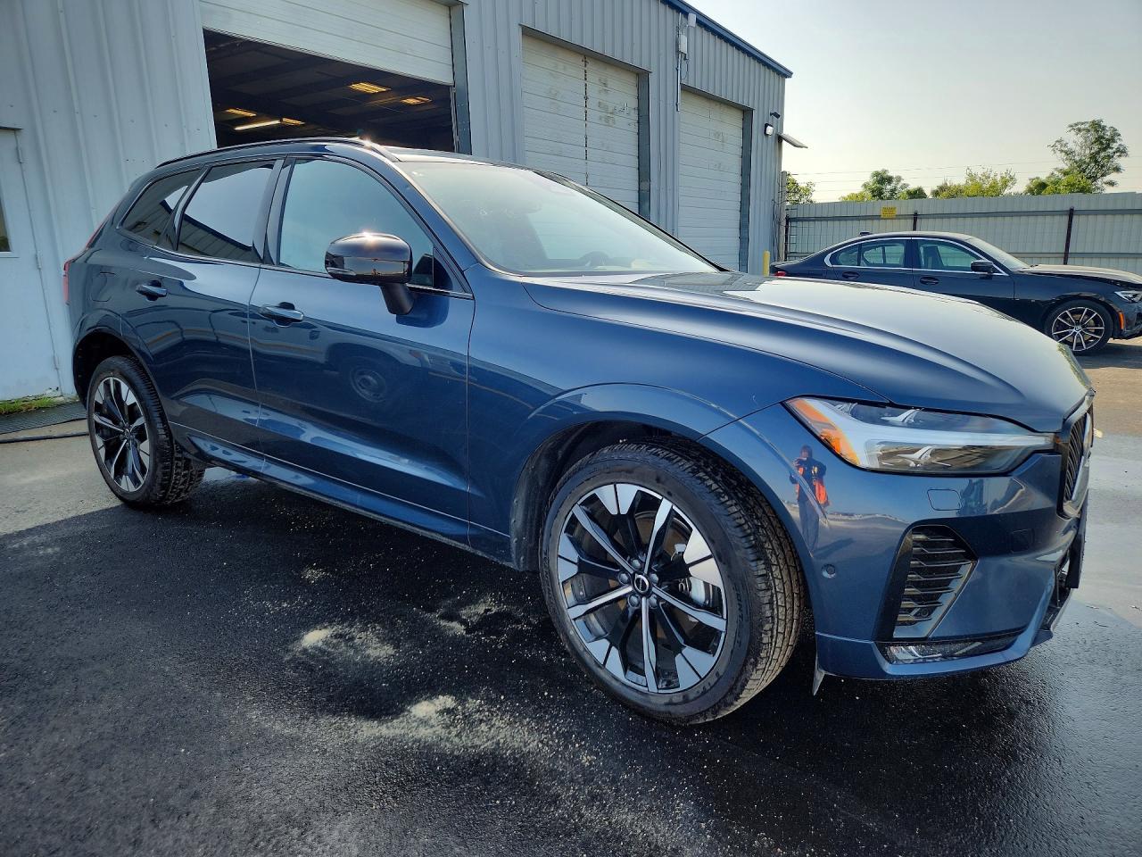 2026 VOLVO XC60 PLUS — снимка 4