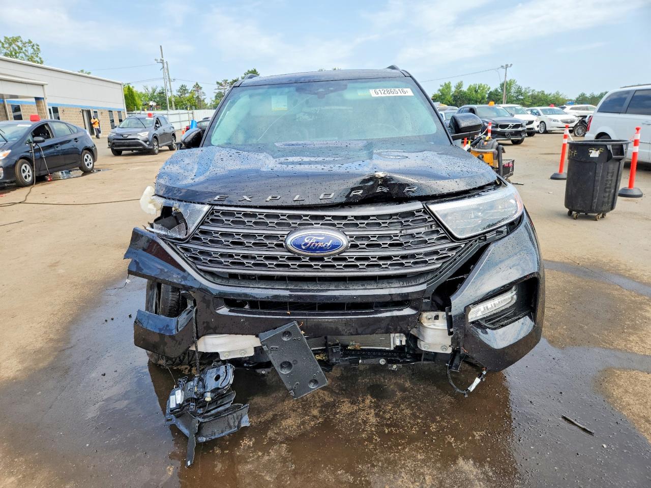 2022 FORD EXPLORER XLT — снимка 5