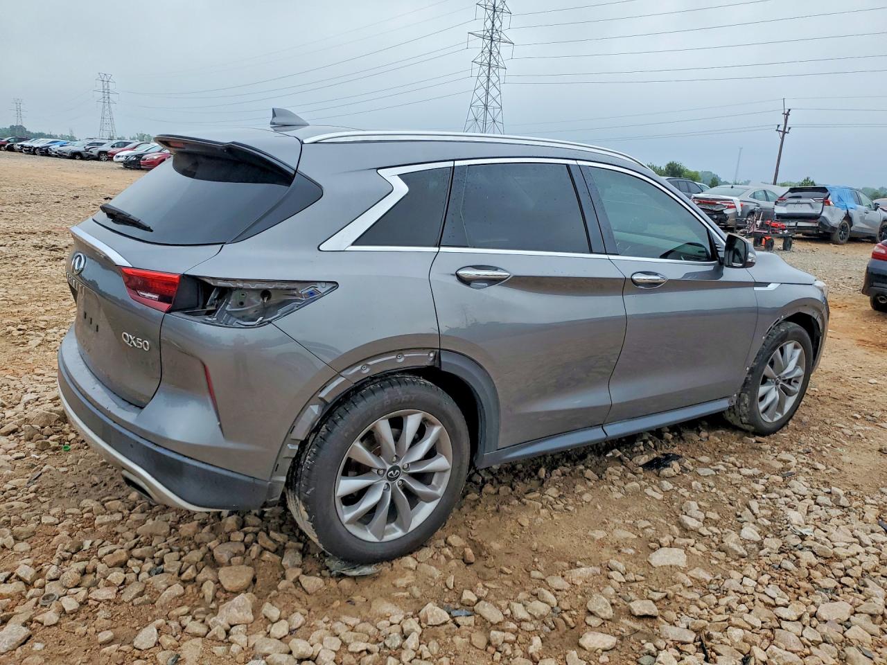 2021 INFINITI QX50 LUXE — снимка 3