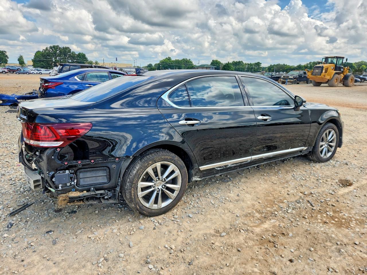 2015 LEXUS LS 460L — снимка 3