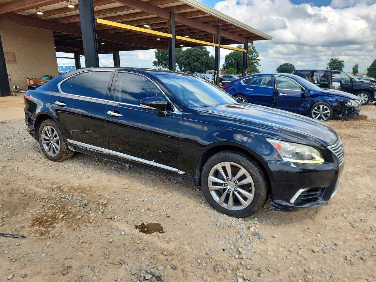 2015 LEXUS LS 460L — снимка 4