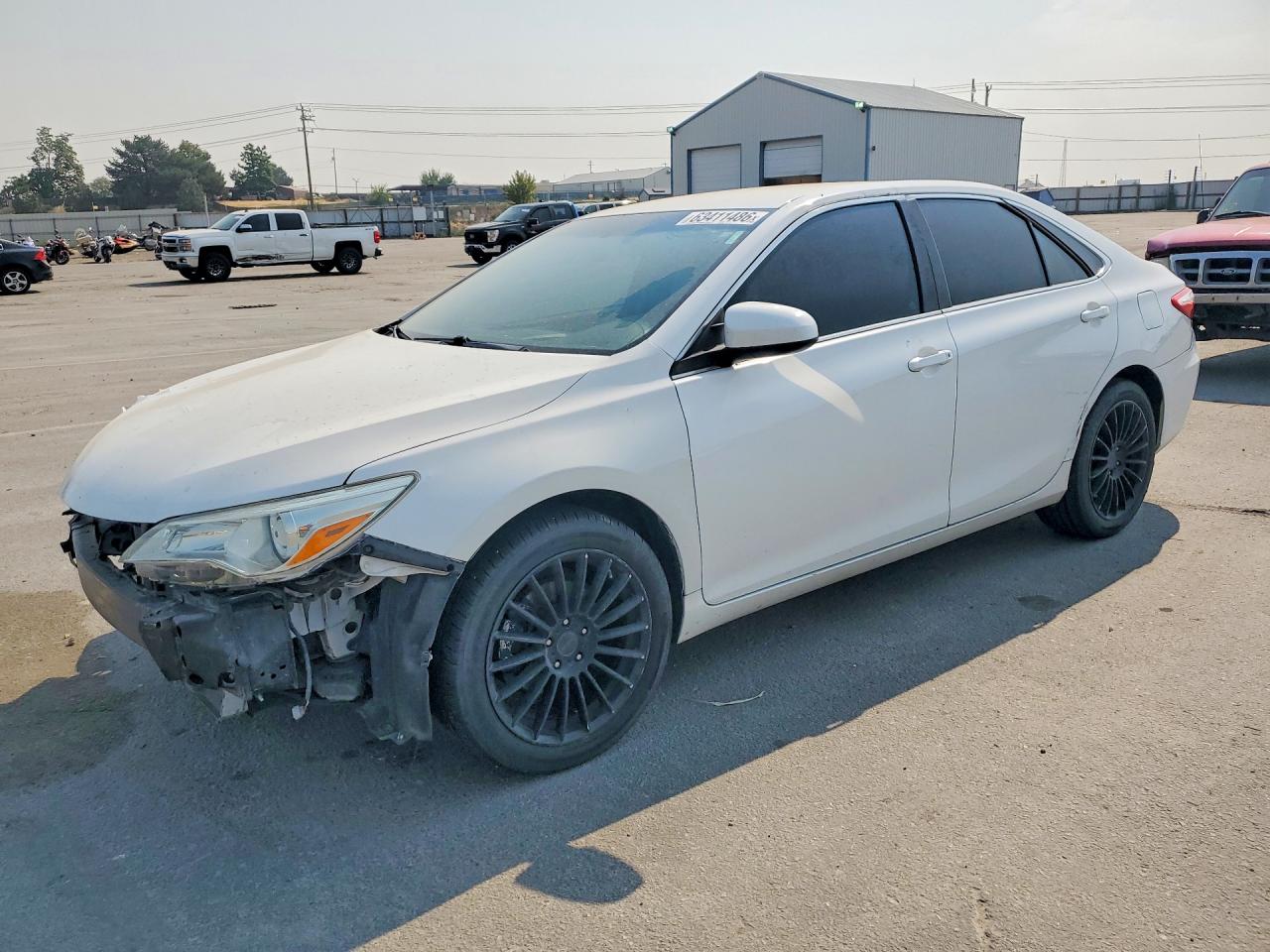 2015 TOYOTA CAMRY SE