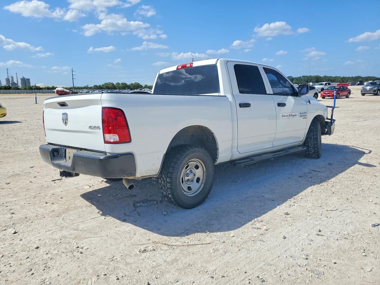2022 RAM 1500 CLASSIC TRADESMAN — снимка 3