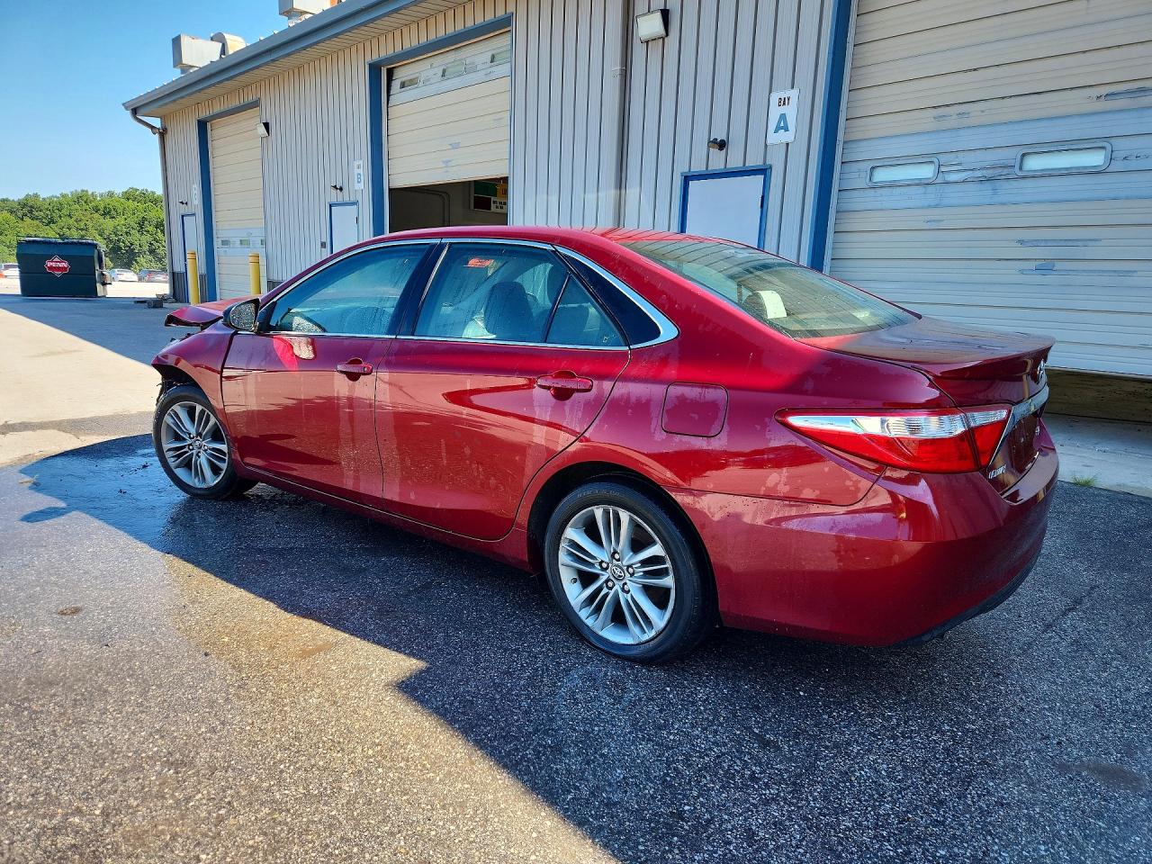 2016 TOYOTA CAMRY SE — снимка 2