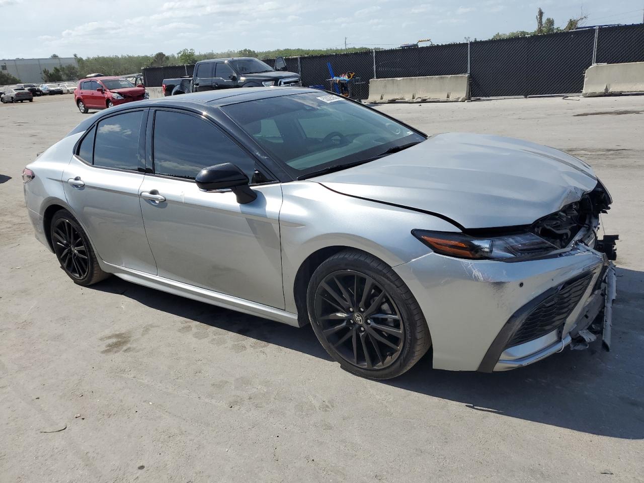 2021 TOYOTA CAMRY XSE — снимка 4