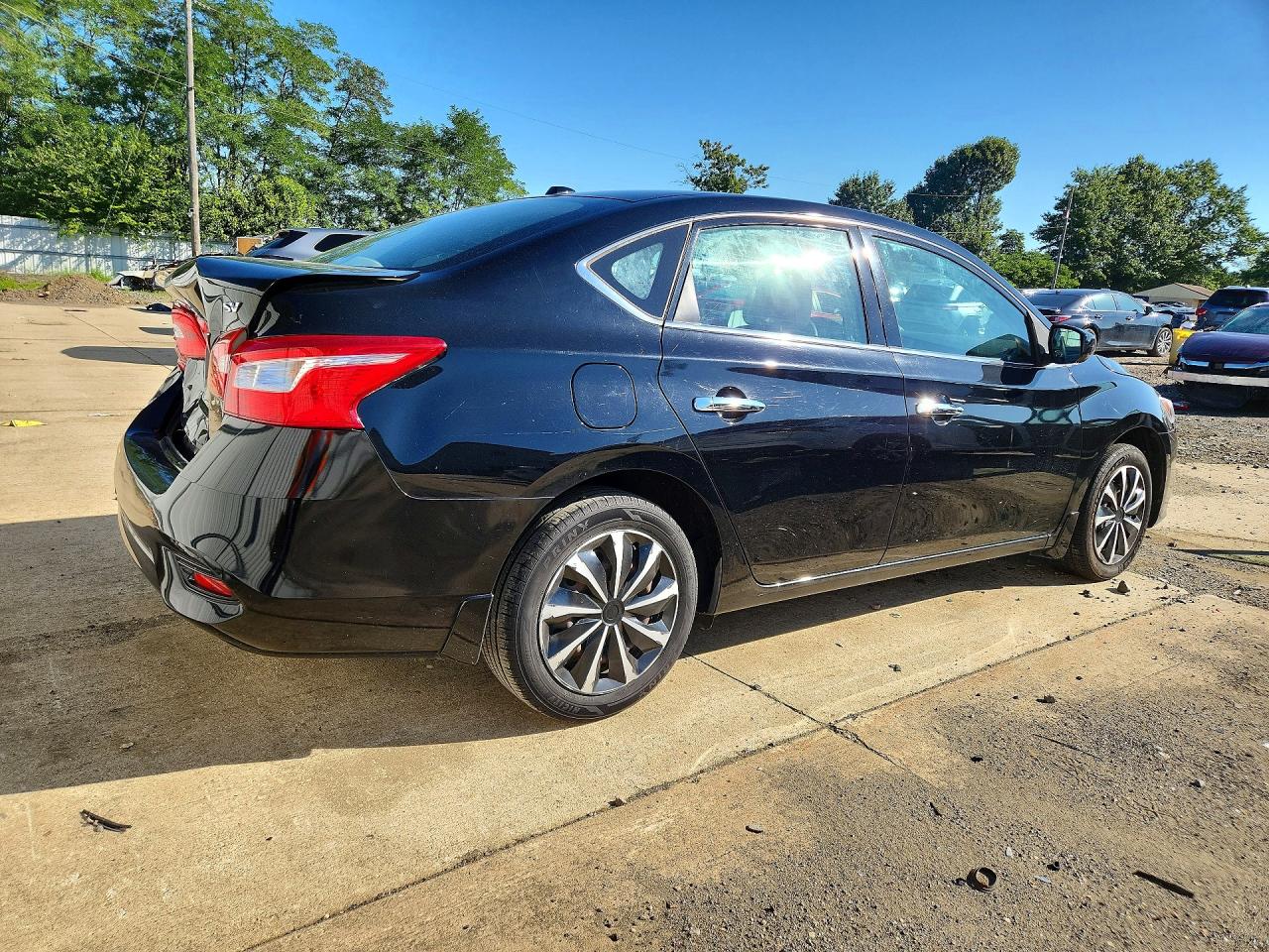 2017 NISSAN SENTRA SV — снимка 3
