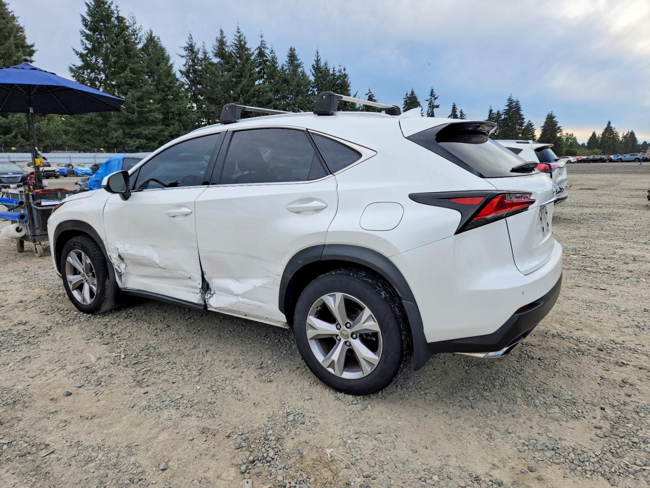 2017 LEXUS NX 200T BASE — снимка 2