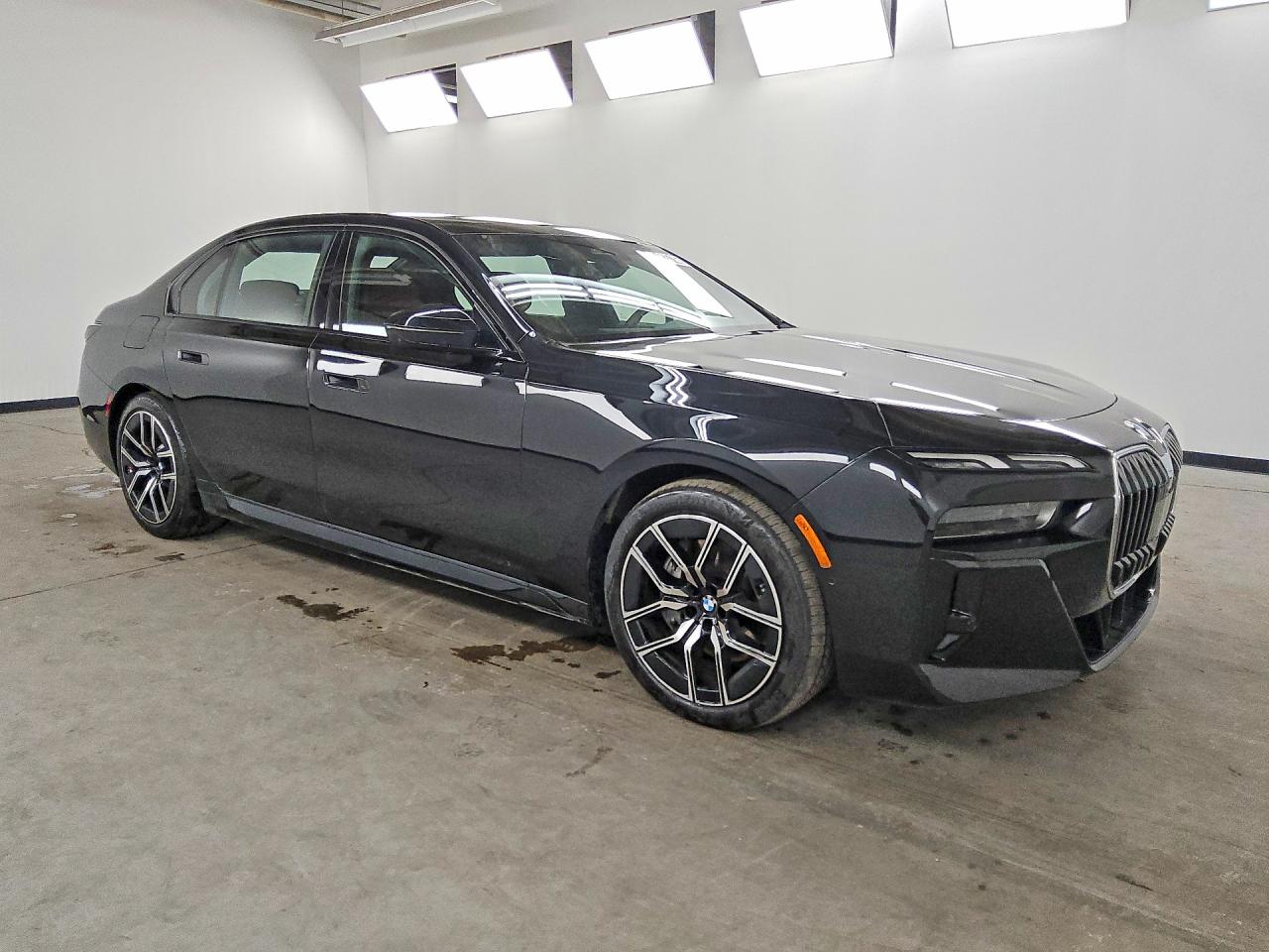2026 BMW 740 XI — снимка 4