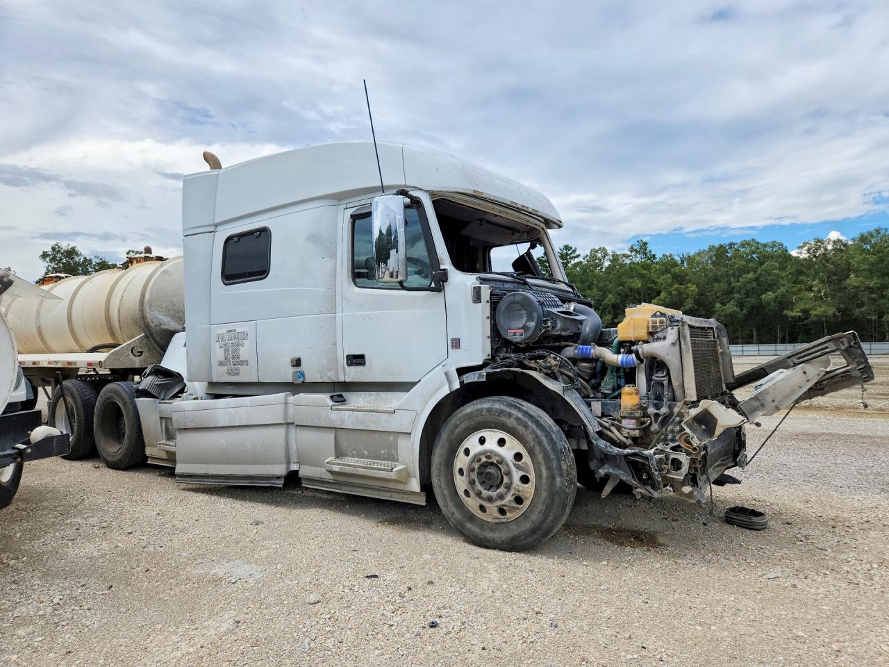 2016 VOLVO VNL — снимка 4