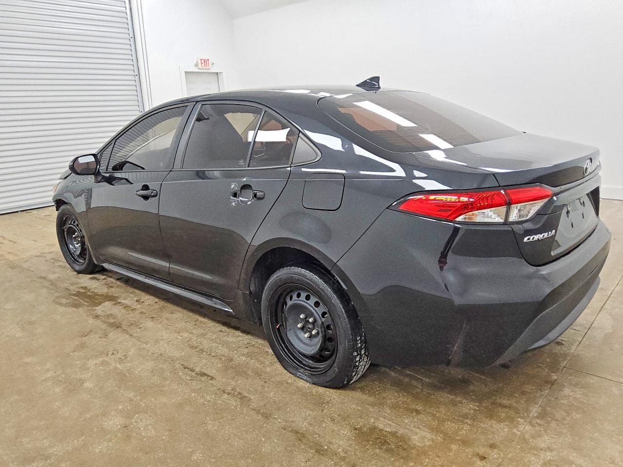 2020 TOYOTA COROLLA LE — снимка 2