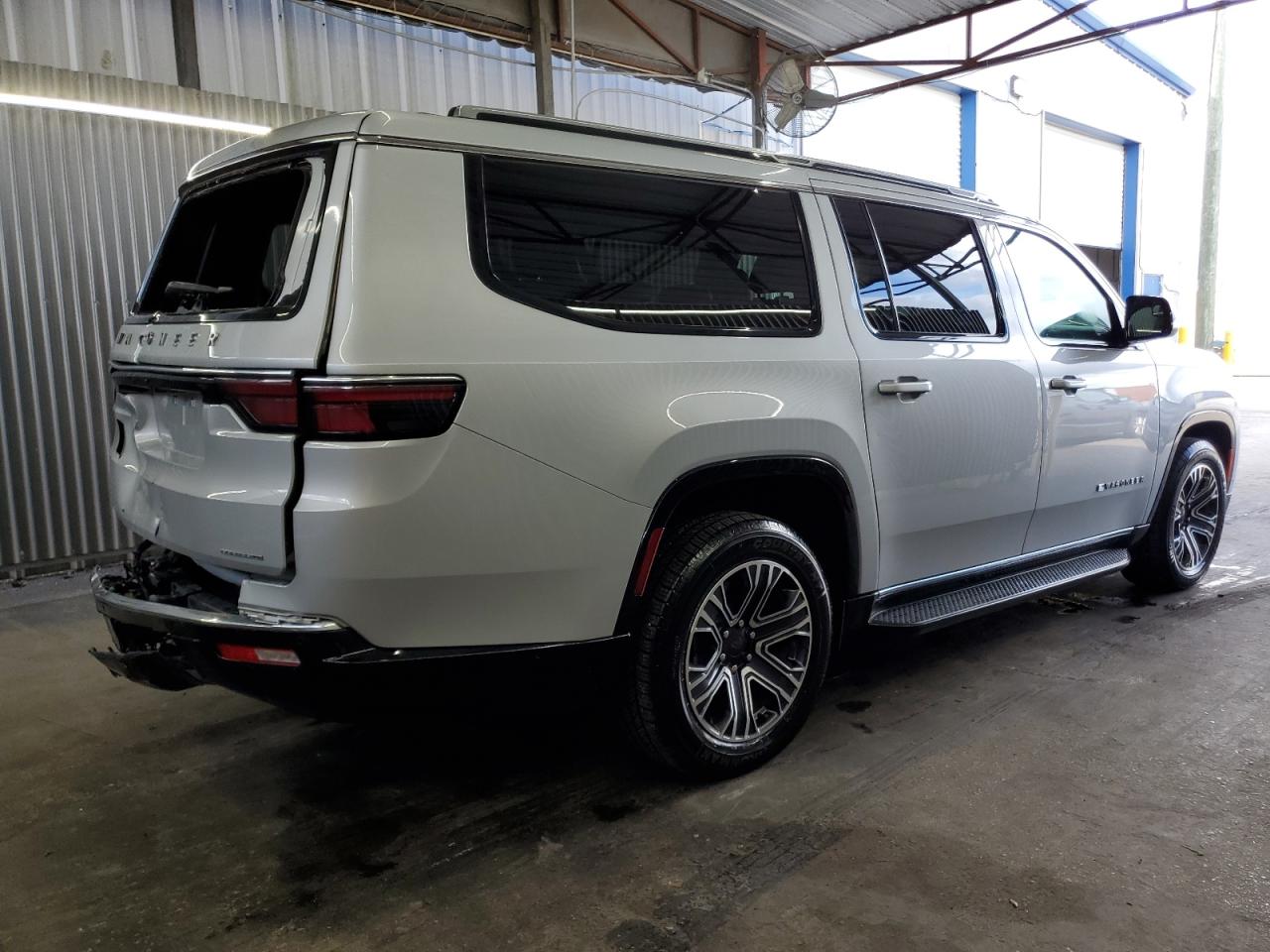 2024 JEEP WAGONEER L SERIES II — снимка 3