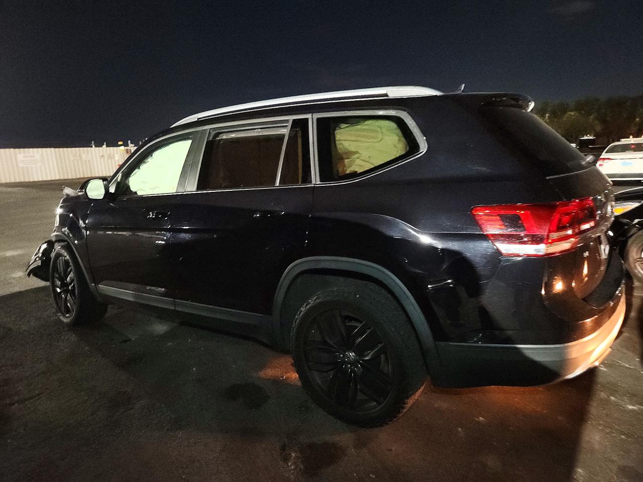 2019 VOLKSWAGEN ATLAS SE — снимка 2