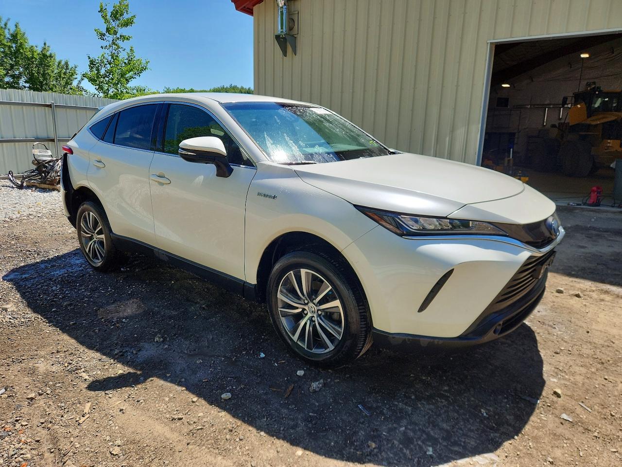 2021 TOYOTA VENZA LE — снимка 4