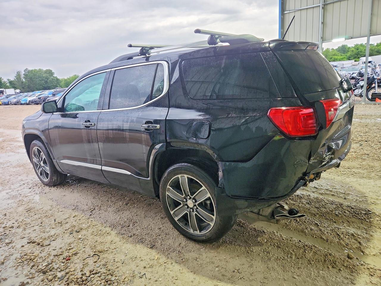 2017 GMC ACADIA DENALI — снимка 2